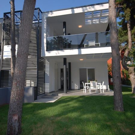 Residenza Due Perle Lägenhet Lignano Sabbiadoro Exteriör bild