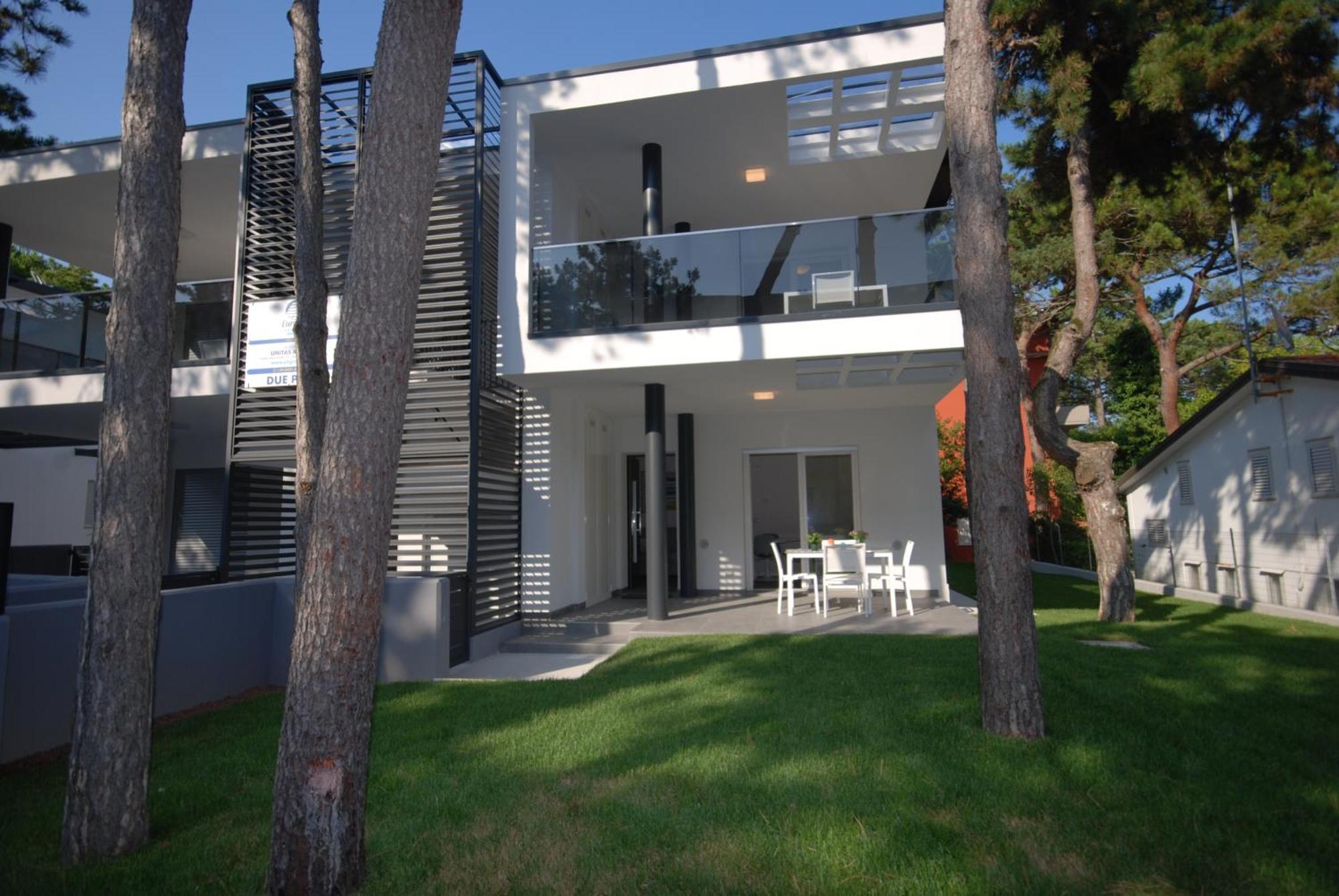 Residenza Due Perle Lägenhet Lignano Sabbiadoro Exteriör bild
